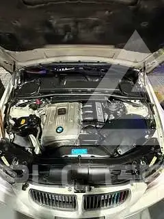 2005 BMW 320