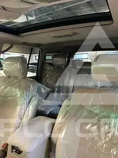 2005 Lexus LX