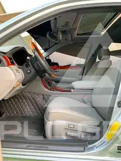 2005 Lexus LS
