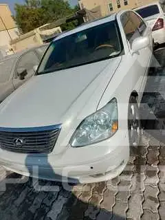 2005 Lexus LS