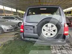 2006 Mitsubishi PAJARO