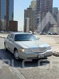 2007 Lincoln Town