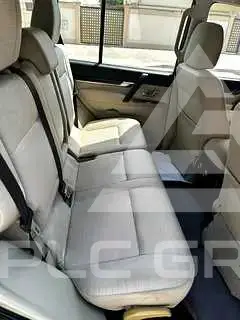 2010 Mitsubishi PAJARO
