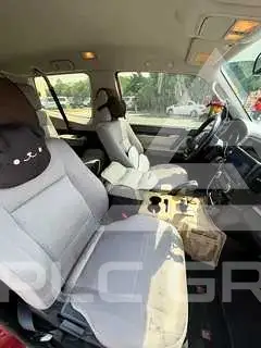 2010 Mitsubishi PAJARO