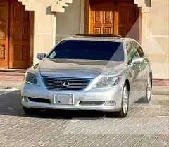 2010 Lexus LS
