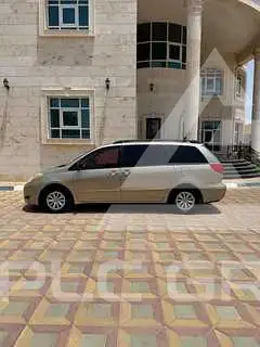 2010 Toyota SIENNA
