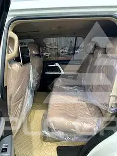 2010 Toyota LAND CRUISER