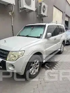 2011 Mitsubishi PAJARO