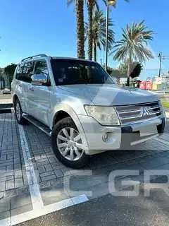 2011 Mitsubishi PAJARO