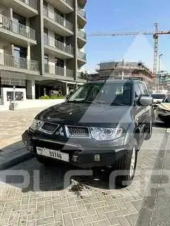 2011 Mitsubishi PAJARO