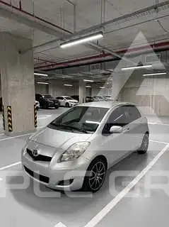 2011 Toyota YARIS