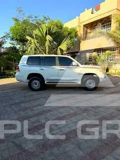 2011 Toyota LAND CRUISER