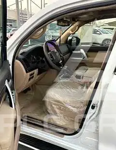 2011 Toyota LAND CRUISER
