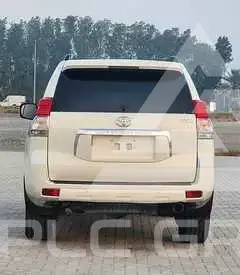2011 Toyota Prado