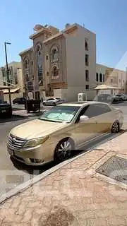 2011 Toyota AVALON
