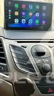 2011 Ford FIESTA