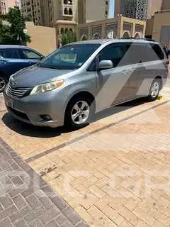 2012 Toyota SIENNA