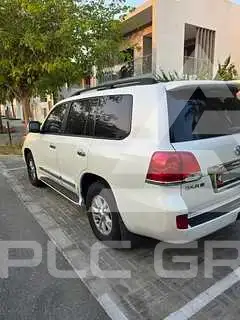 2012 Toyota LAND CRUISER