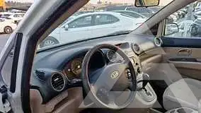 2012 KIA Carens