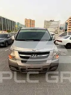 2012 Hyundai Starex