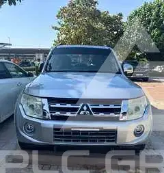 2013 Mitsubishi PAJARO