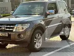 2013 Mitsubishi PAJARO