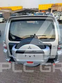 2013 Mitsubishi PAJARO