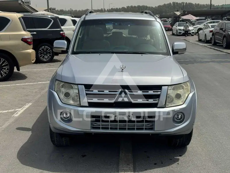 2013 Mitsubishi PAJARO