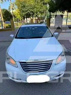 2013 Chrysler 200