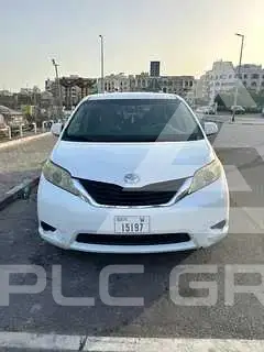 2013 Toyota SIENNA