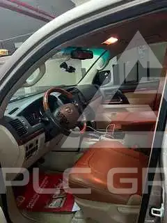 2013 Toyota LAND CRUISER