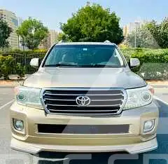 2013 Toyota LAND CRUISER