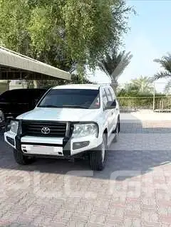 2013 Toyota LAND CRUISER