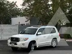 2013 Toyota LAND CRUISER
