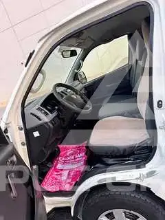 2013 Toyota Hiace