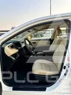 2013 Toyota AVALON