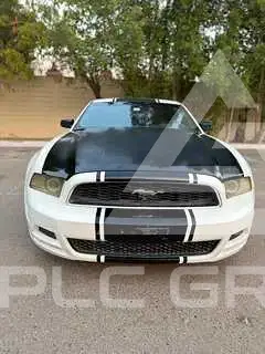 2013 Ford MUSTANG