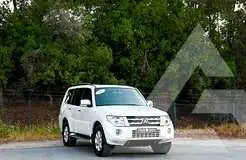 2014 Mitsubishi PAJARO