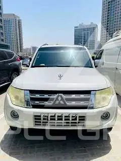 2014 Mitsubishi PAJARO