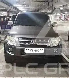 2014 Mitsubishi PAJARO