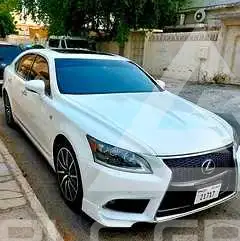 2014 Lexus LS