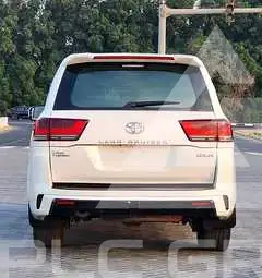 2014 Toyota LAND CRUISER