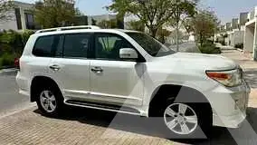 2014 Toyota LAND CRUISER