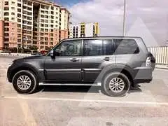 2015 Mitsubishi PAJARO
