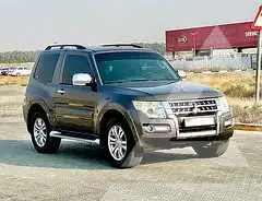 2015 Mitsubishi PAJARO