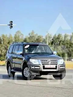 2015 Mitsubishi PAJARO