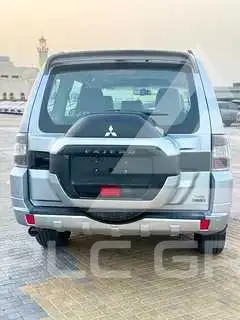 2015 Mitsubishi PAJARO