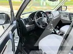 2015 Mitsubishi PAJARO