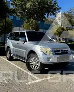 2015 Mitsubishi PAJARO