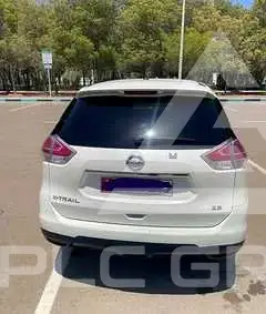 2015 Nissan X-TRAIL